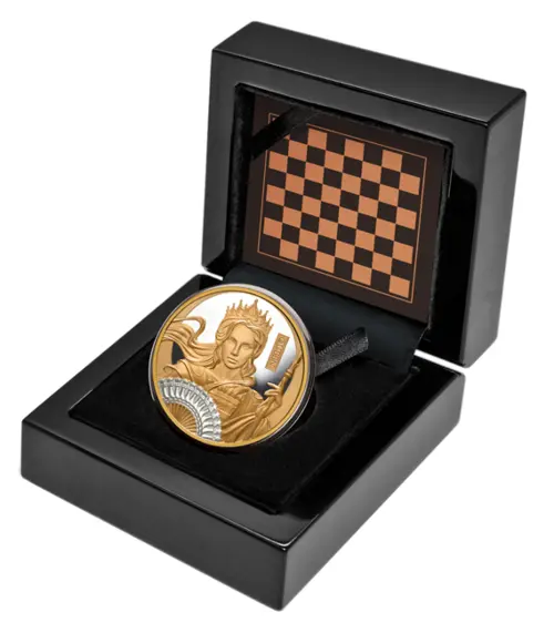 Chess: The Queen